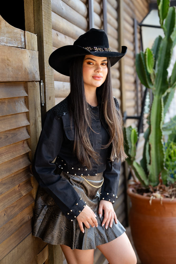 JAQUETA PRETA PAETÊ ROCKER