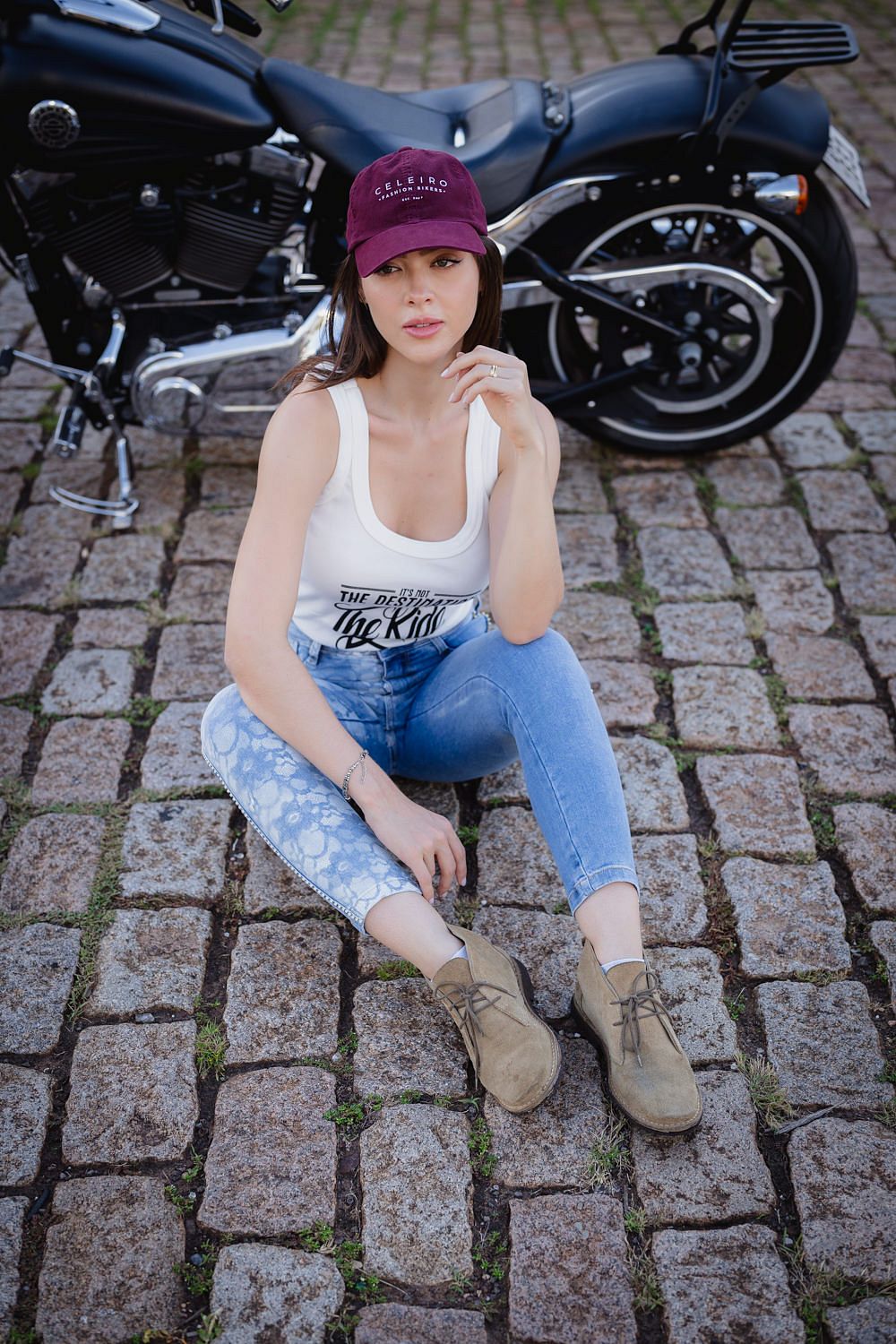 CALÇA JEANS CAPRI FEME
